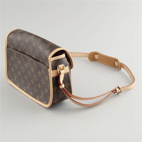 louis vuitton petite crossbody|Louis Vuitton crossbody pouch bag.